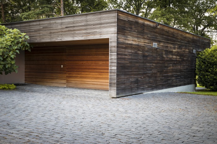 Comment bien choisir un garage de voiture en bois